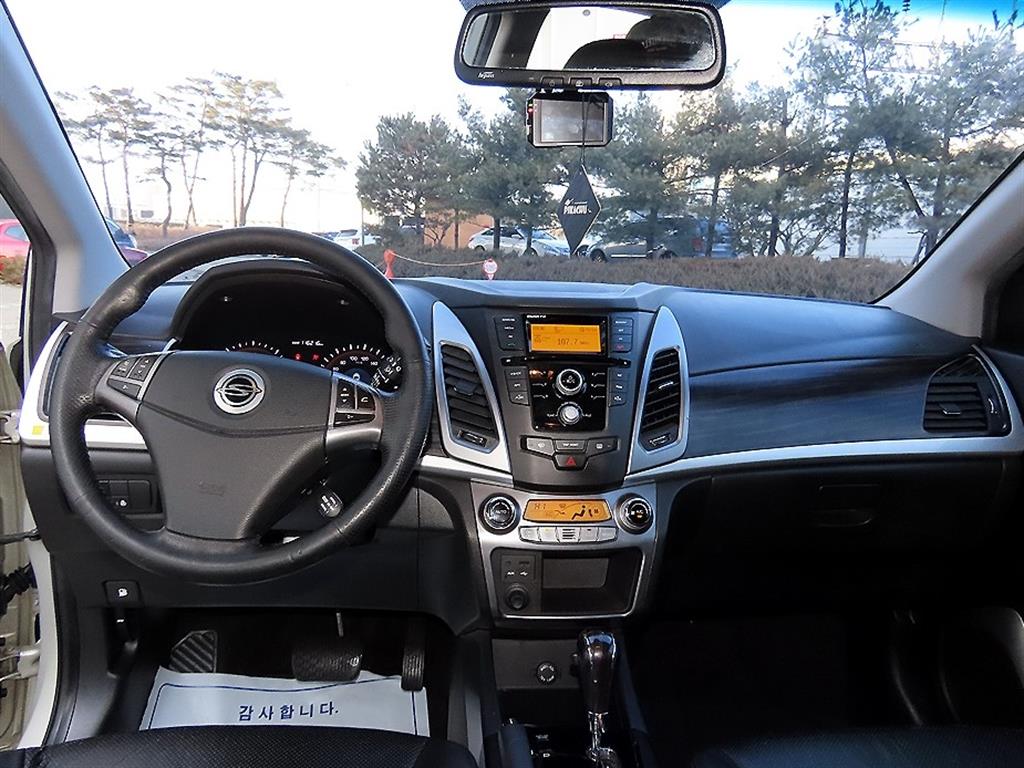 Ssangyong Korando - Vista 7