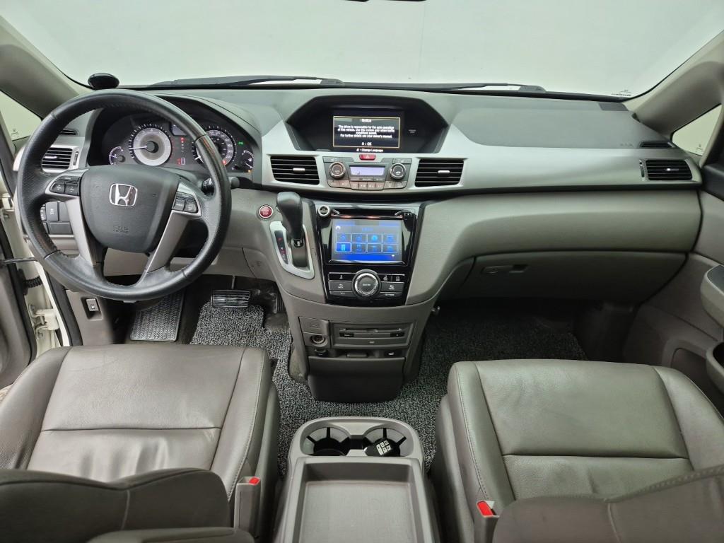 Honda Odyssey - Vista 5