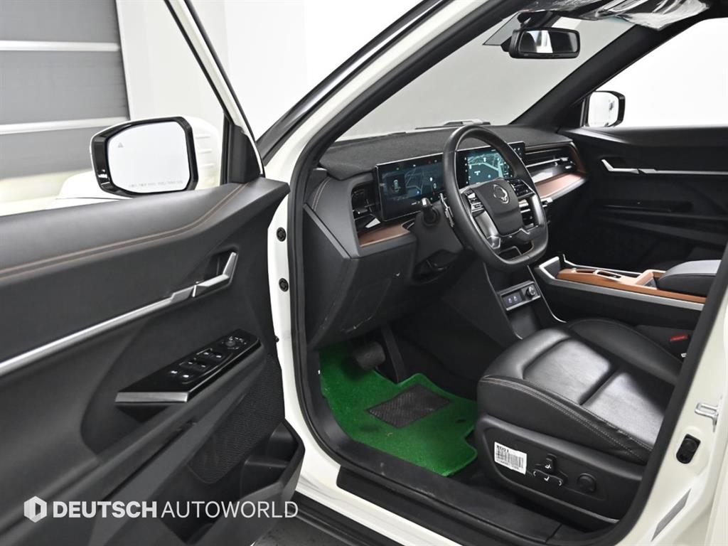 Ssangyong Torres - Vista 11