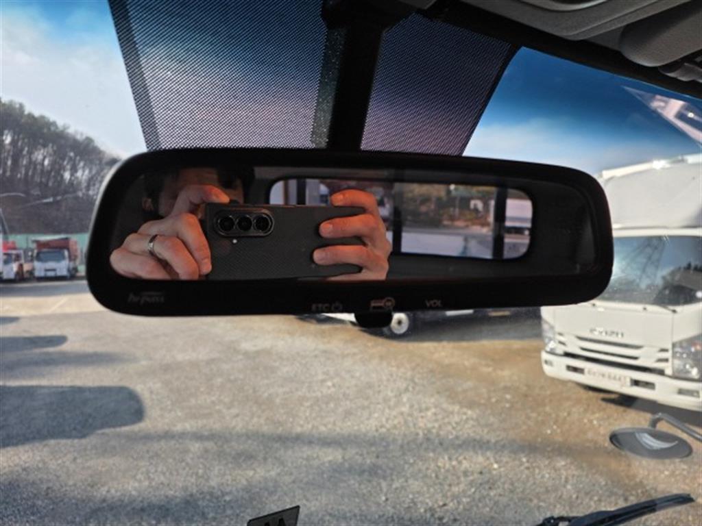 medium and large cargo Cargo 2023 Blanco - Importación desde Corea - HF Imports Iquique - Foto 13