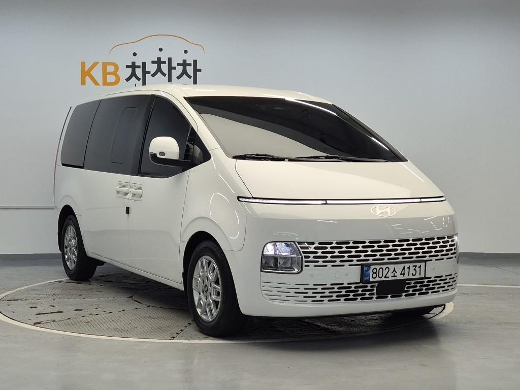 HYUNDAI Staria - Vista 4