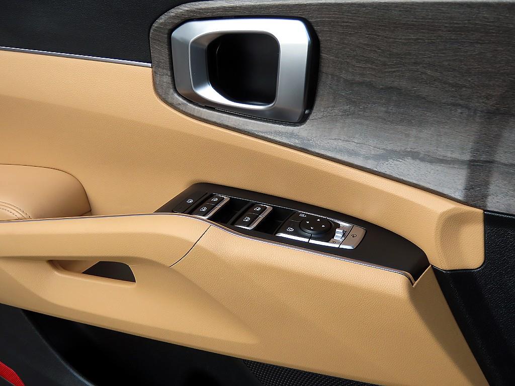 KIA Sorento - Vista 11