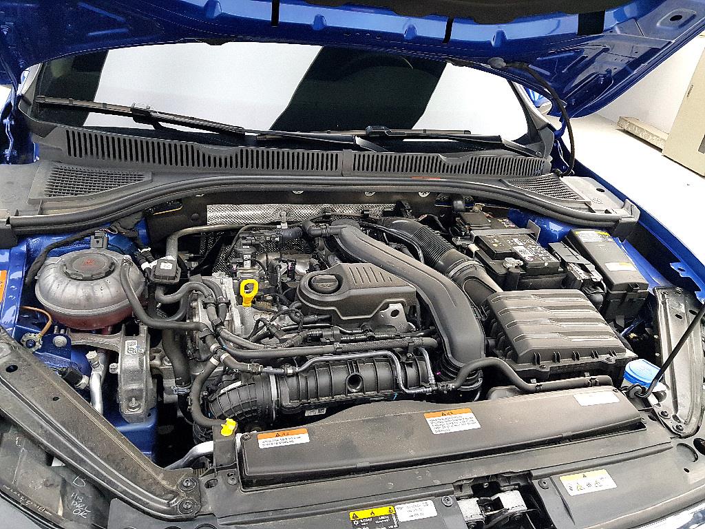 Volkswagen Jetta - Vista 6