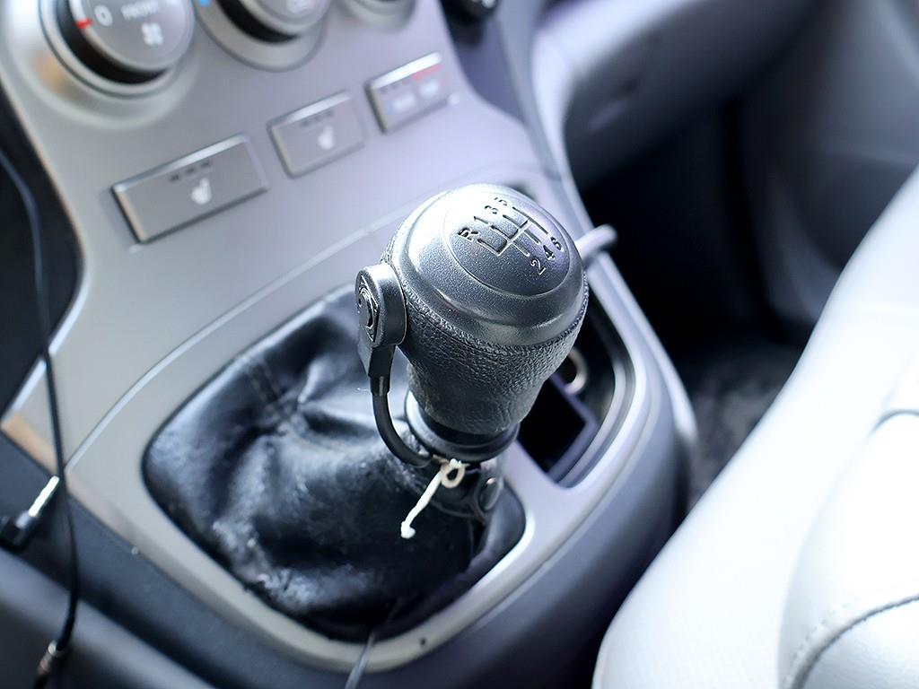 HYUNDAI Starex 2014 Gris - Importación desde Corea - HF Imports Iquique - Foto 7