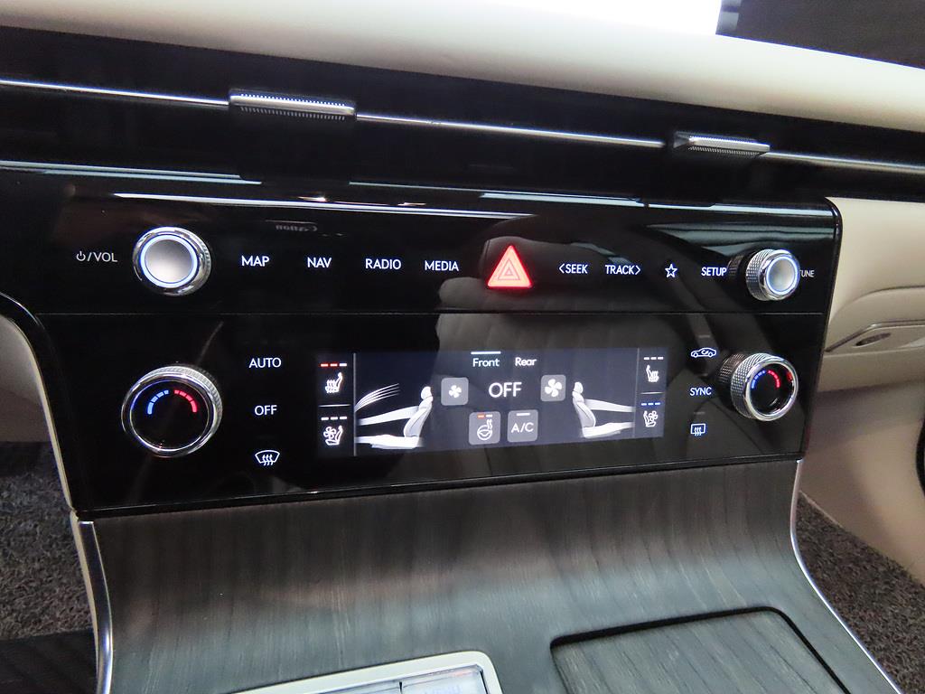 Genesis G80 2025 Negro - Importación desde Corea - HF Imports Iquique - Foto 13