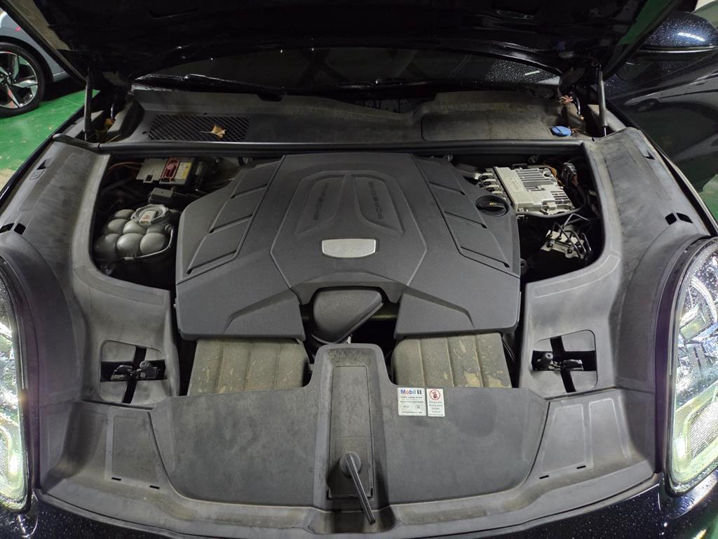 Porsche Cayenne 2020 Negro - Importación desde Corea - HF Imports Iquique - Foto 17