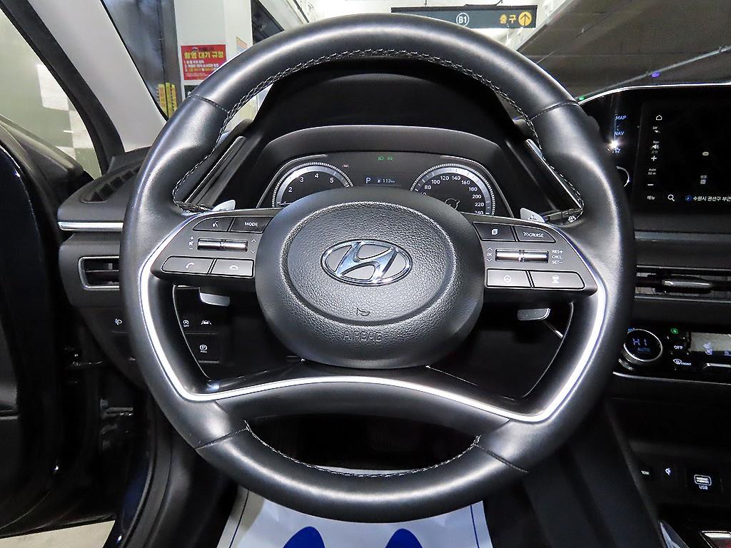 HYUNDAI Sonata - Vista 8