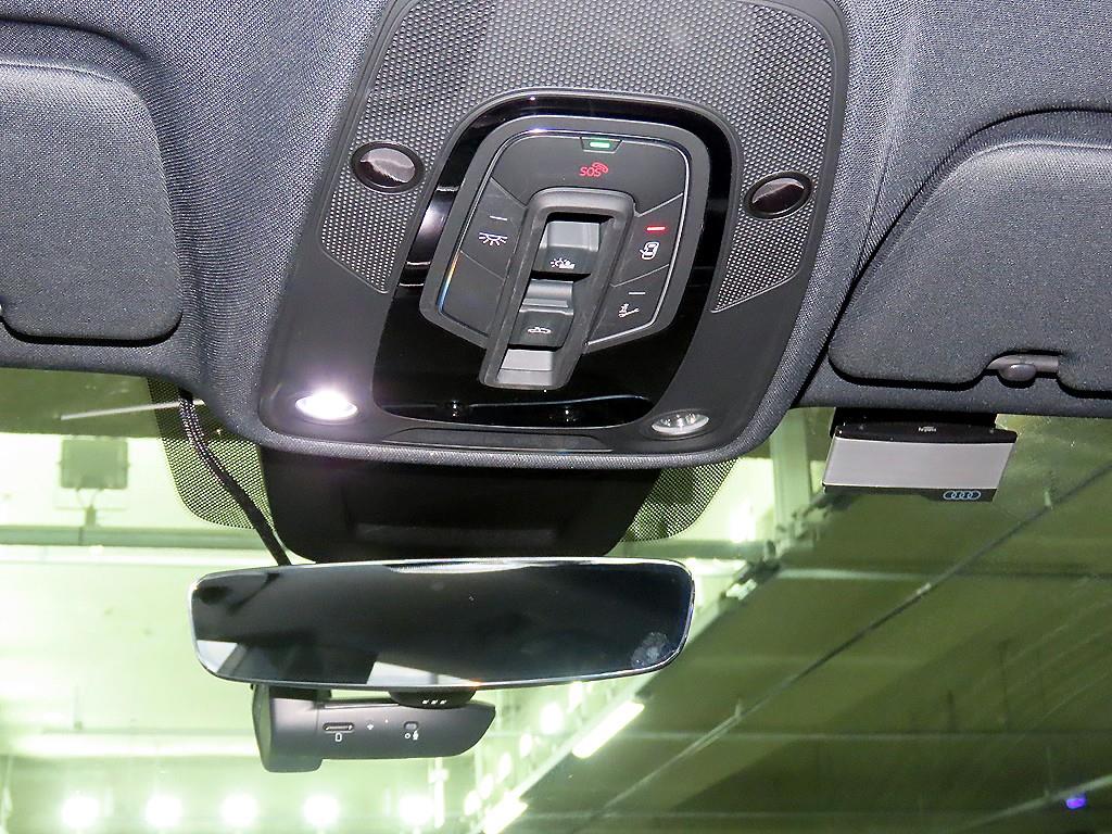 Audi Q8 2023 Blanco - Importación desde Corea - HF Imports Iquique - Foto 14