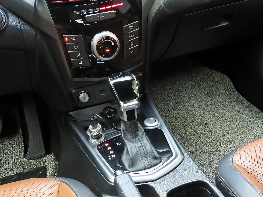 Ssangyong Tivoli - Vista 10