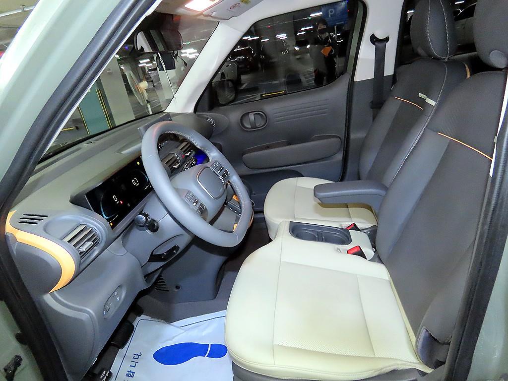 HYUNDAI Casper - Vista 6