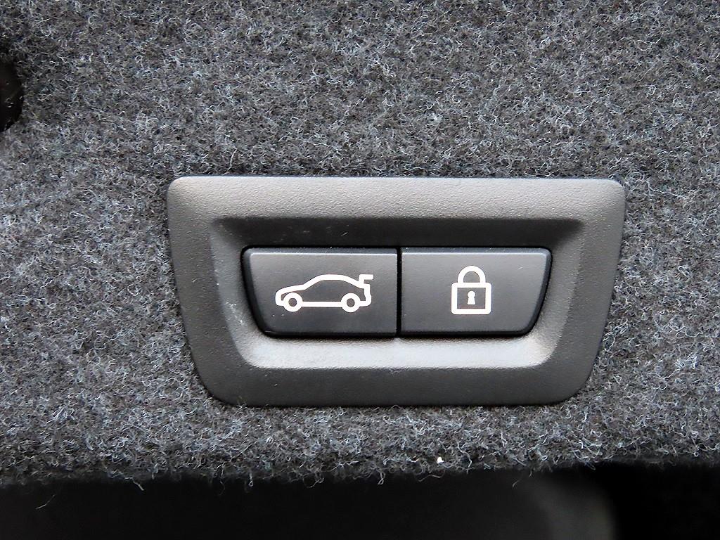 BMW 5 Series 2015 Negro - Importación desde Corea - HF Imports Iquique - Foto 17