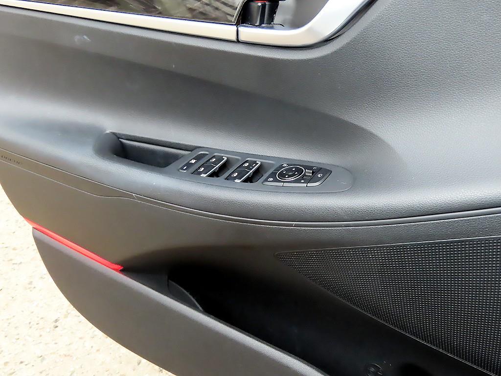 HYUNDAI Grandeur - Vista 11