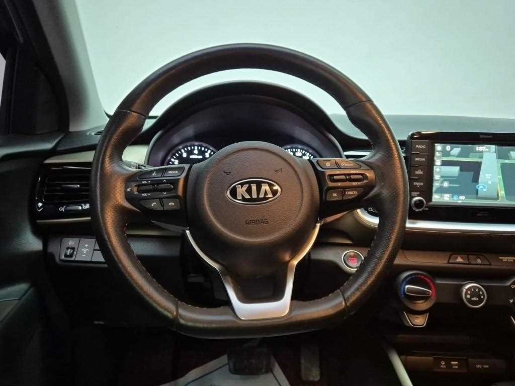 KIA Stonic - Vista 9