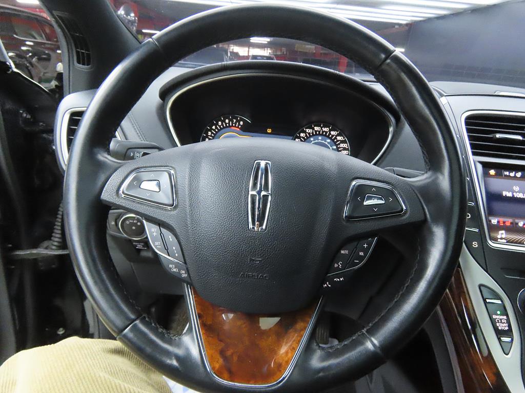 Lincoln MKX - Vista 8