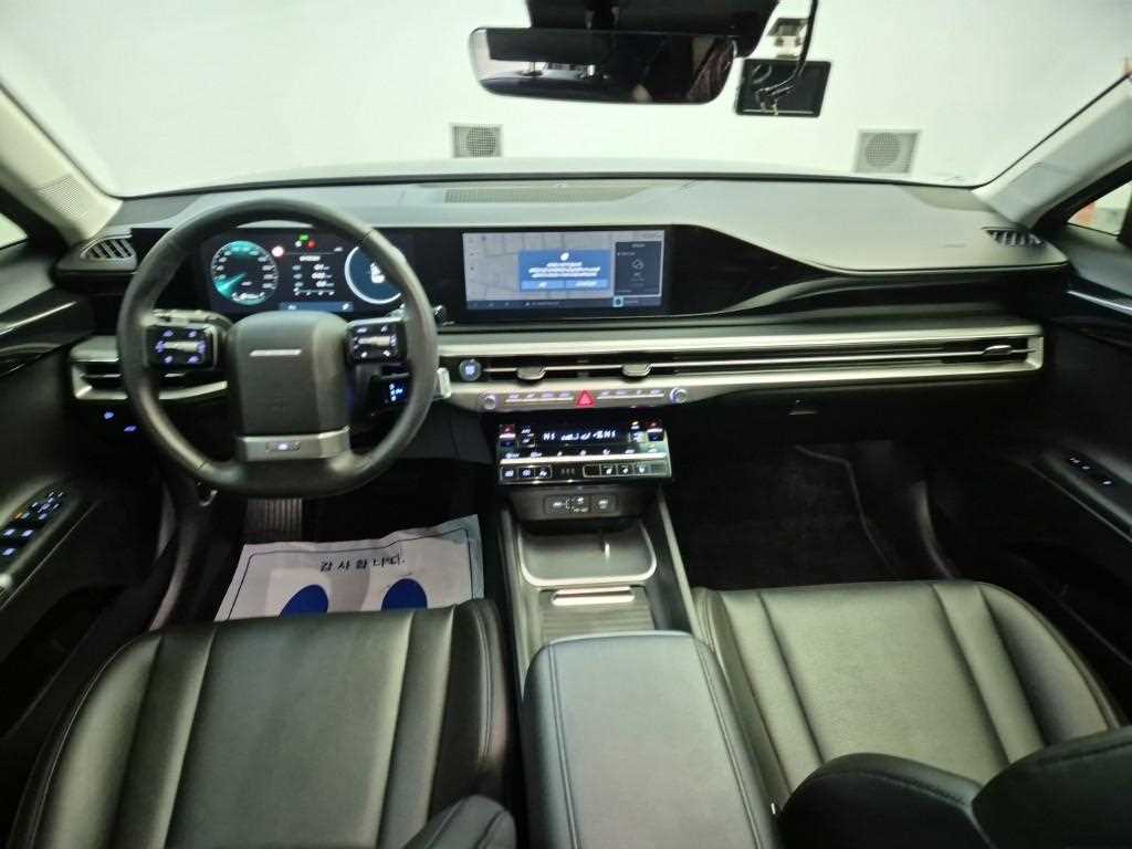 HYUNDAI Grandeur - Vista 7