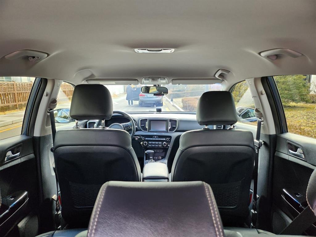 KIA Sportage - Vista 11