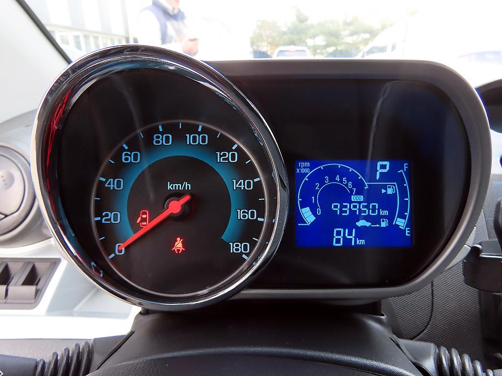 Chevrolet Spark - Vista 9