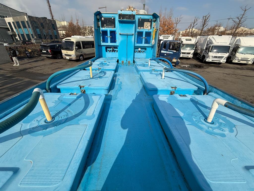 medium and large cargo Live Fish Car 2023 Azul - Importación desde Corea - HF Imports Iquique - Foto 14