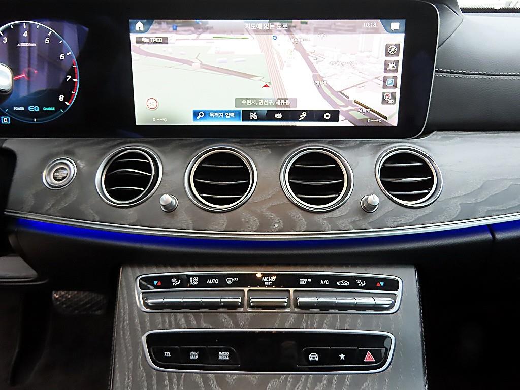 Mercedes Benz E class 2022 Negro - Importación desde Corea - HF Imports Iquique - Foto 13