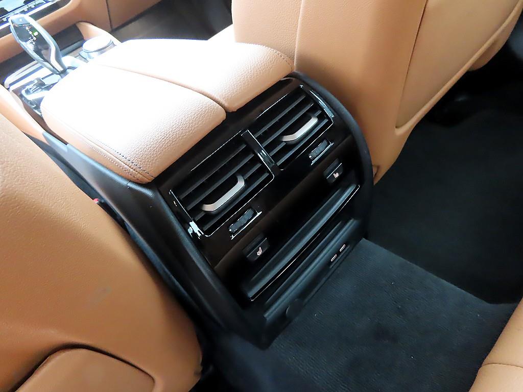 BMW 5 Series 2023 Gris - Importación desde Corea - HF Imports Iquique - Foto 16