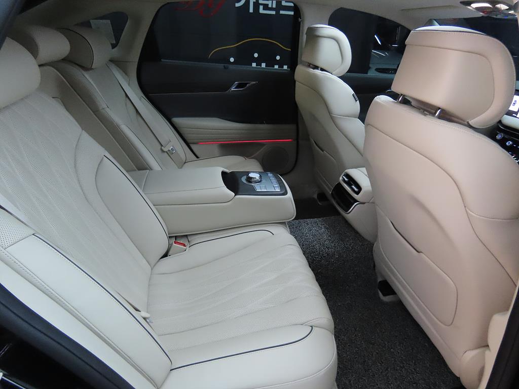 Genesis G80 - Vista 7