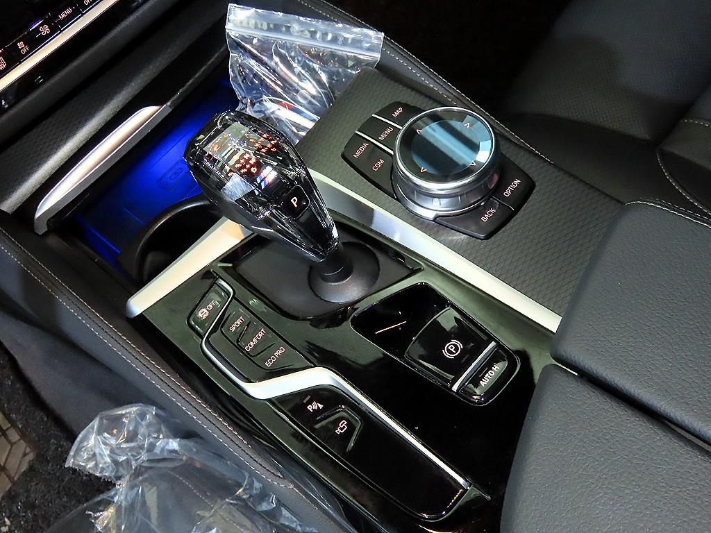 BMW 5 Series - Vista 12