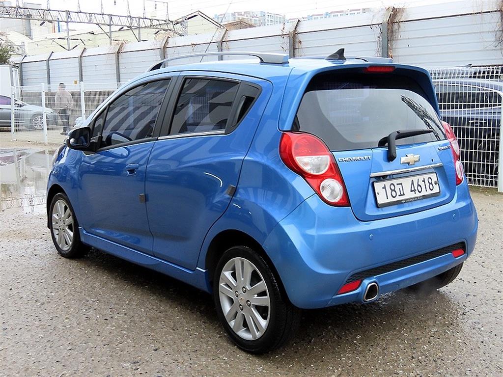 Chevrolet Spark - Vista 3
