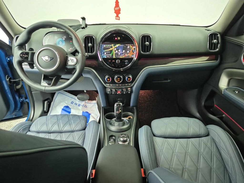 Mini Countryman - Vista 5
