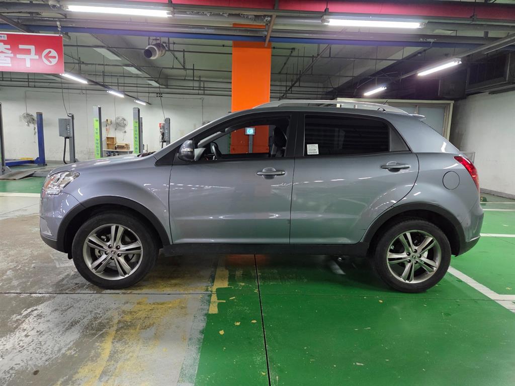 Ssangyong Korando - Vista 3