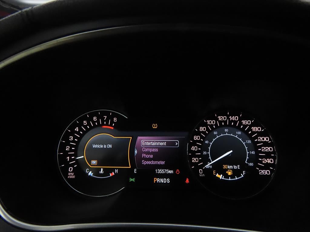 Lincoln MKX - Vista 9