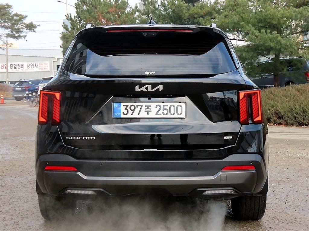 KIA Sorento - Vista 4