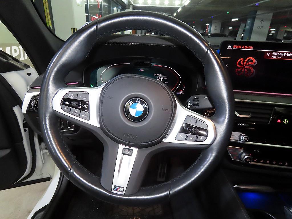 BMW 5 Series - Vista 8