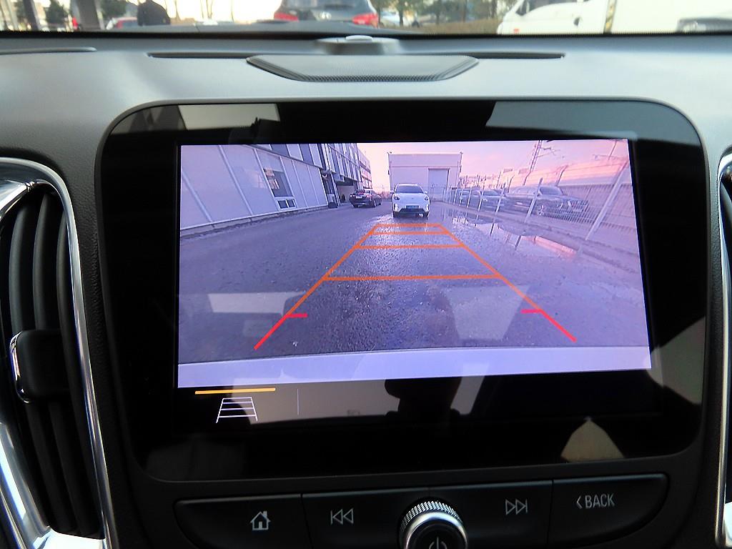 Chevrolet Malibu 2020 Blanco - Importación desde Corea - HF Imports Iquique - Foto 14