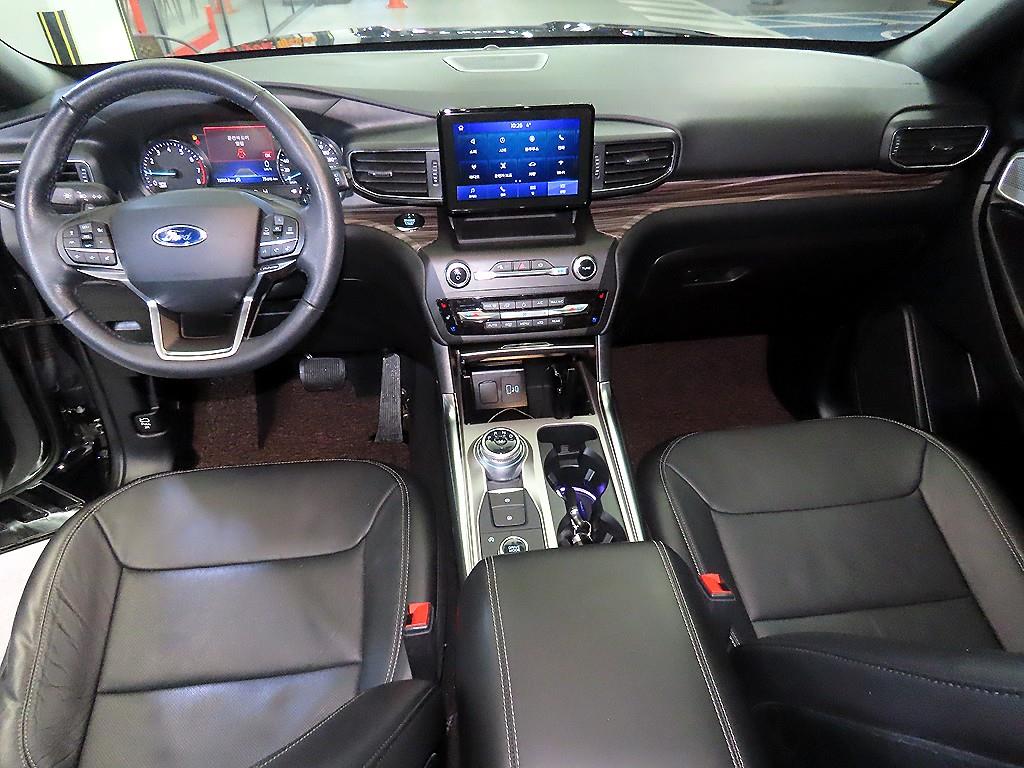 Ford Explorer - Vista 9