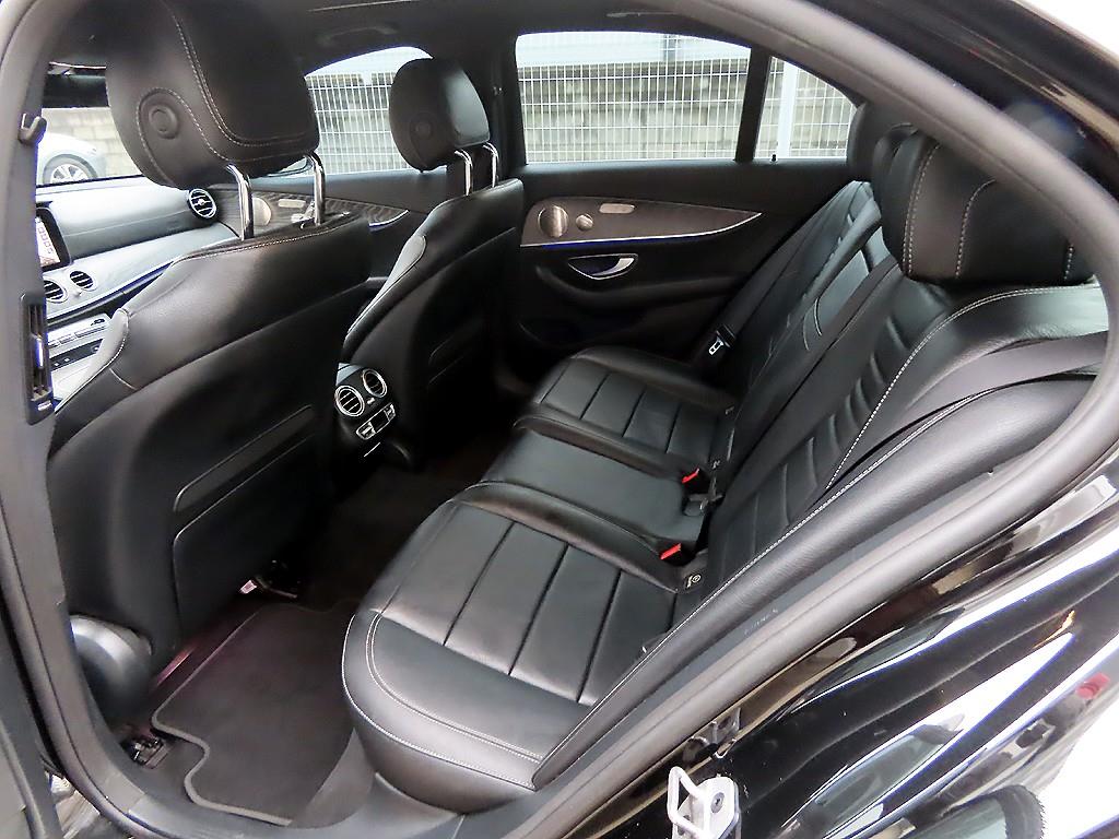 Mercedes Benz E class - Vista 6