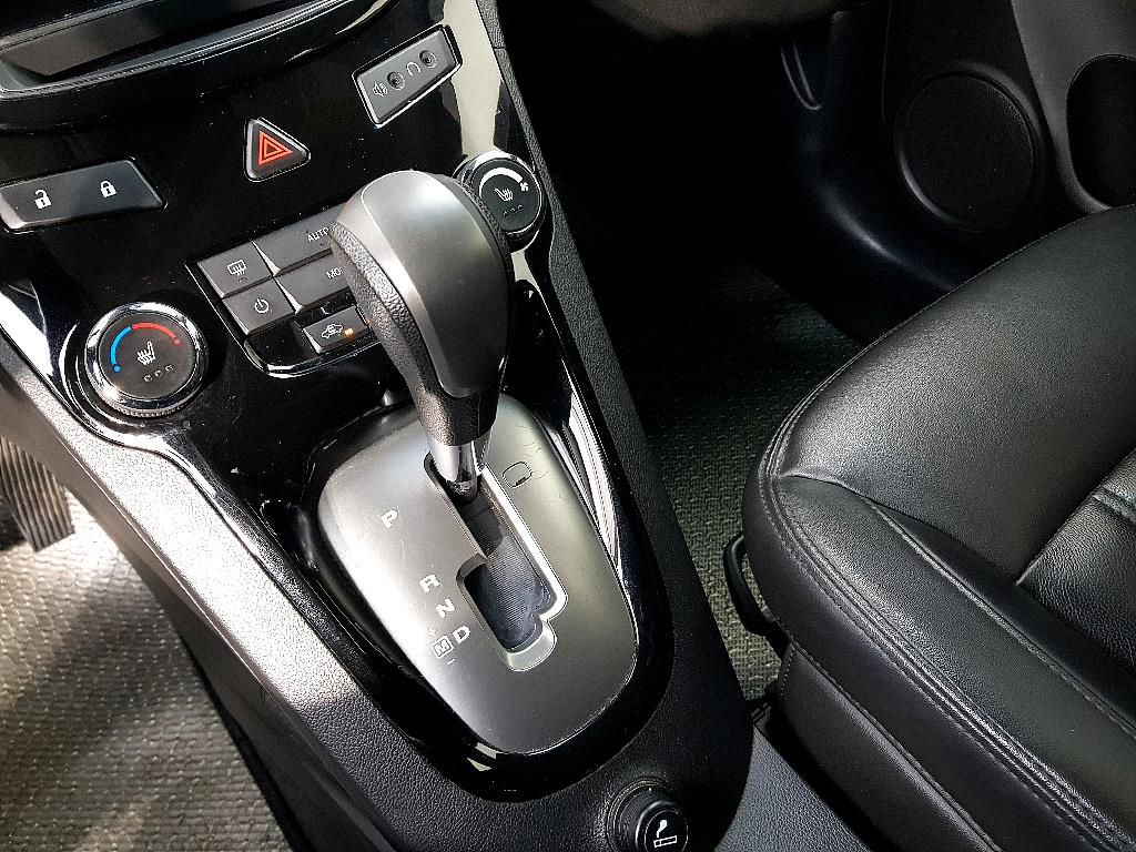 Chevrolet Orlando 2012 Plateado - Importación desde Corea - HF Imports Iquique - Foto 13