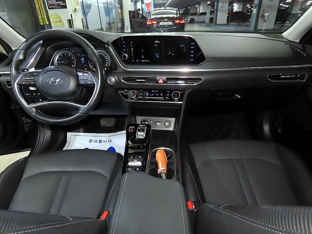 HYUNDAI Sonata - Vista 10