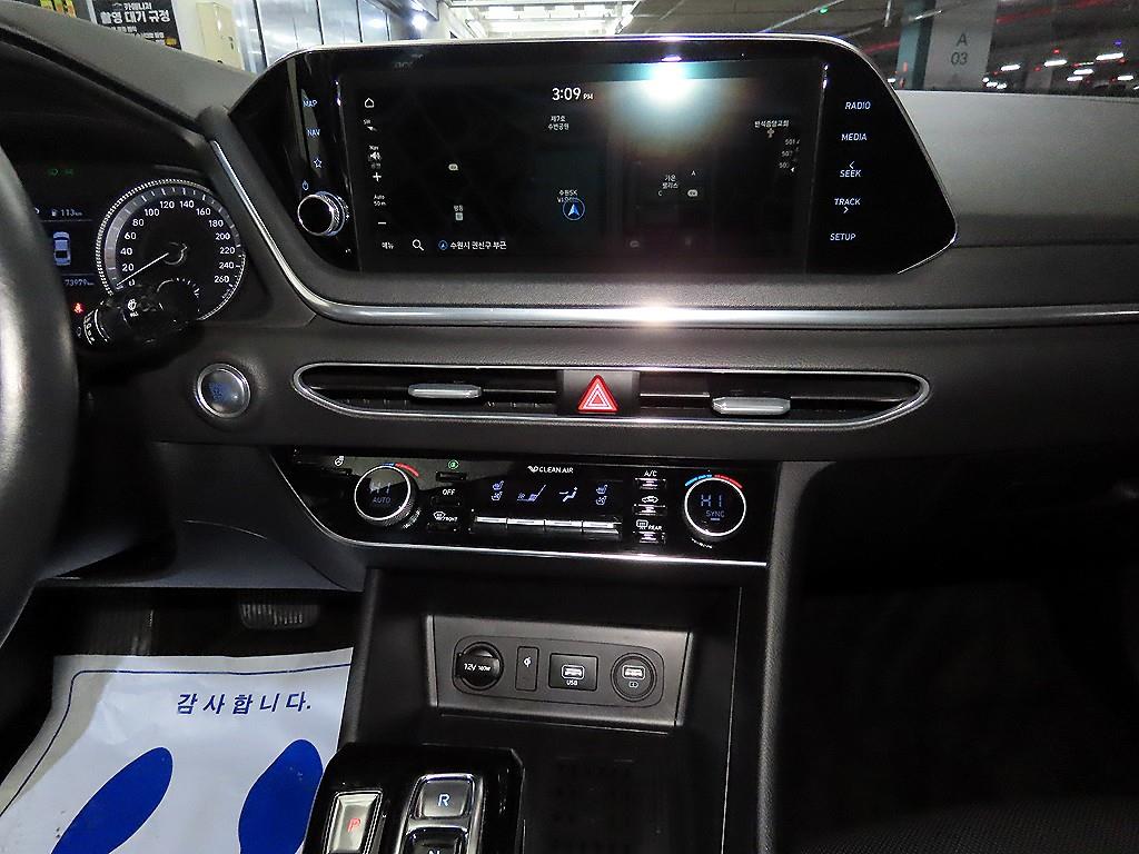 HYUNDAI Sonata - Vista 11