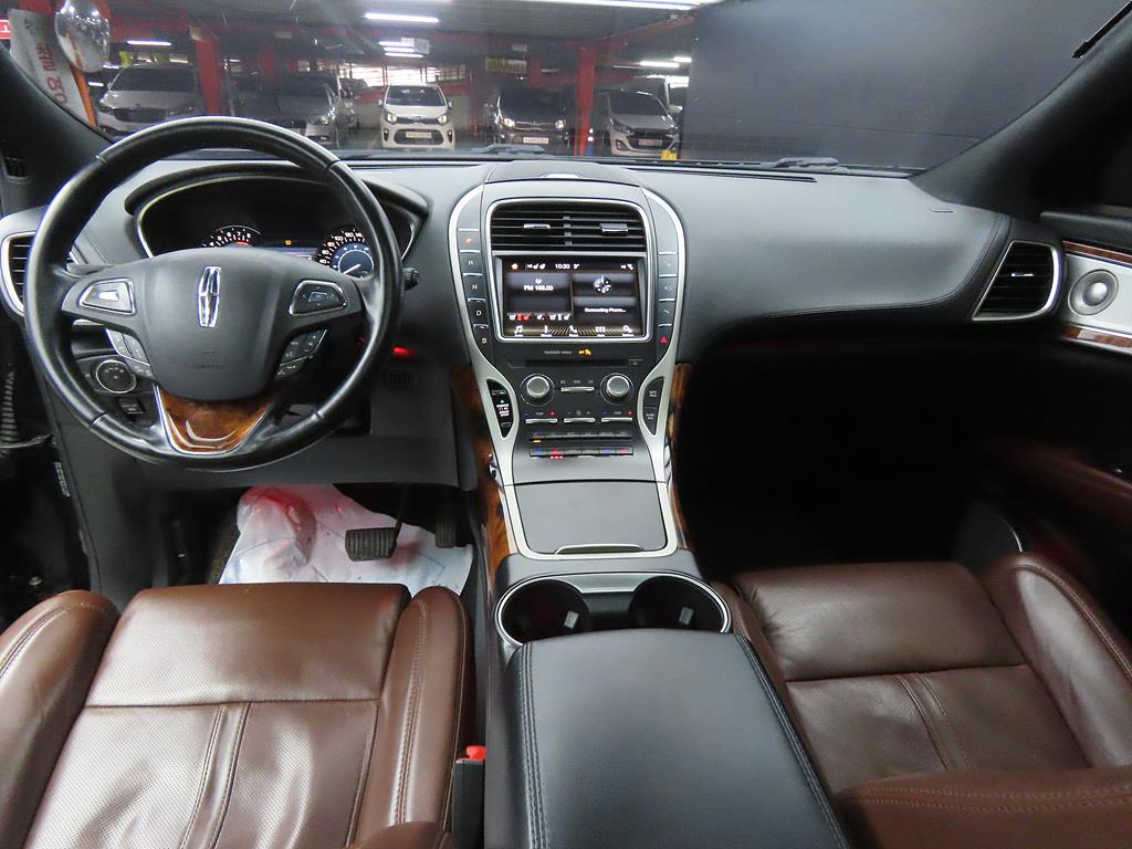 Lincoln MKX - Vista 7