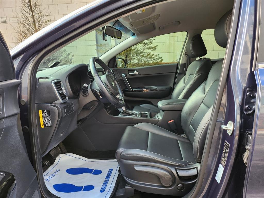 KIA Sportage - Vista 8