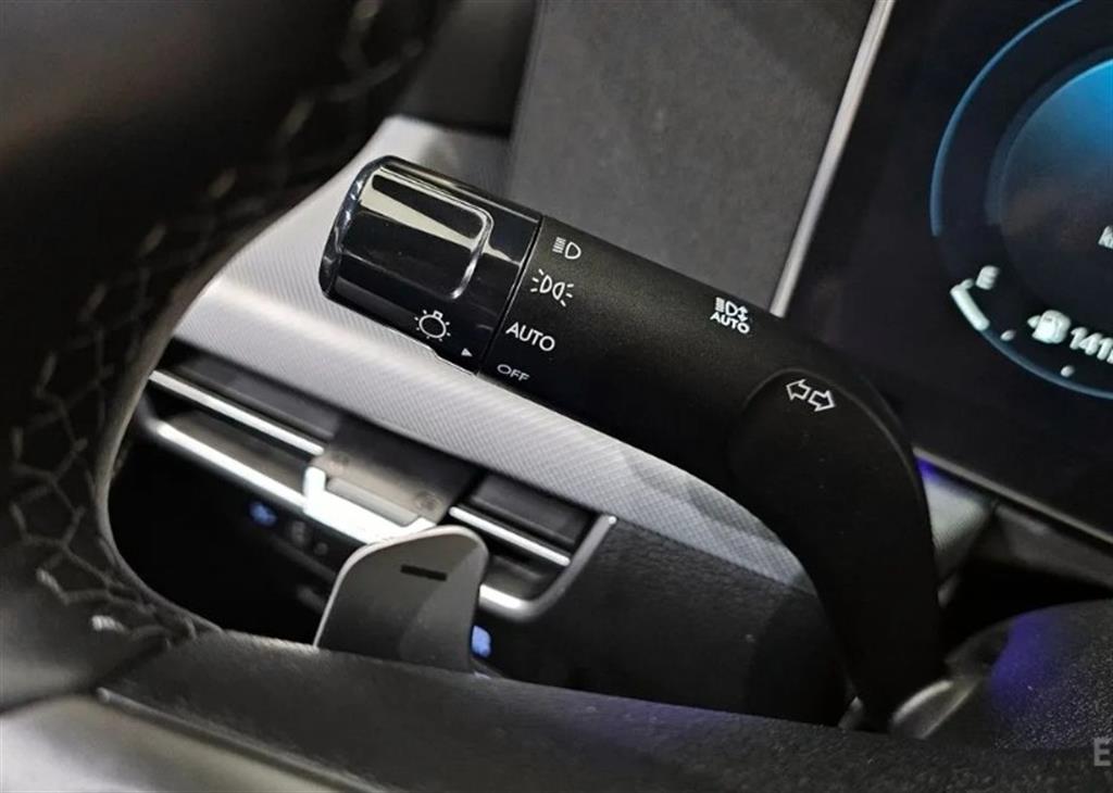 HYUNDAI Sonata 2025 Negro - Importación desde Corea - HF Imports Iquique - Foto 19