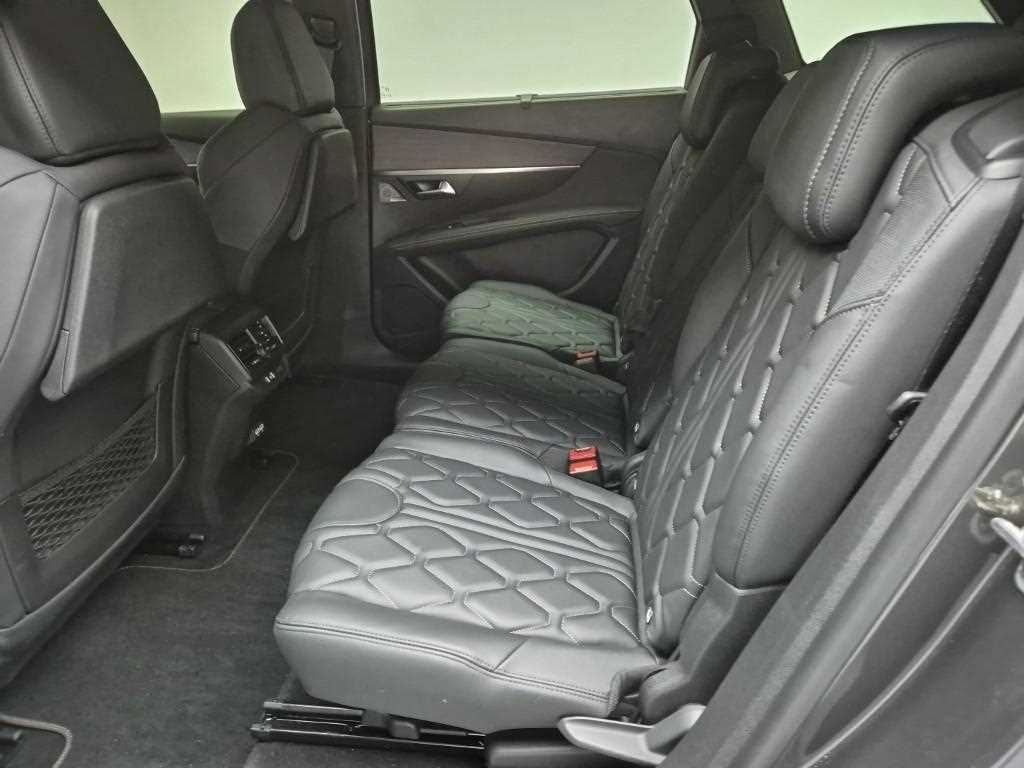 Peugeot 5008 - Vista 12