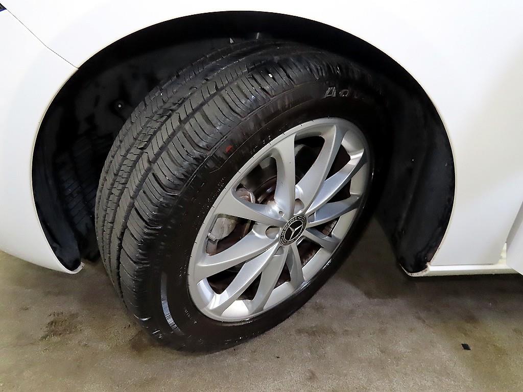 Mercedes Benz A Class 2020 Blanco - Importación desde Corea - HF Imports Iquique - Foto 19