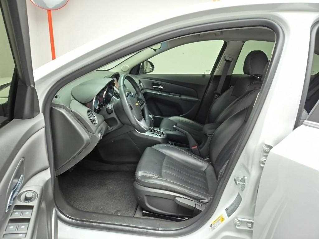 Chevrolet Cruise - Vista 11