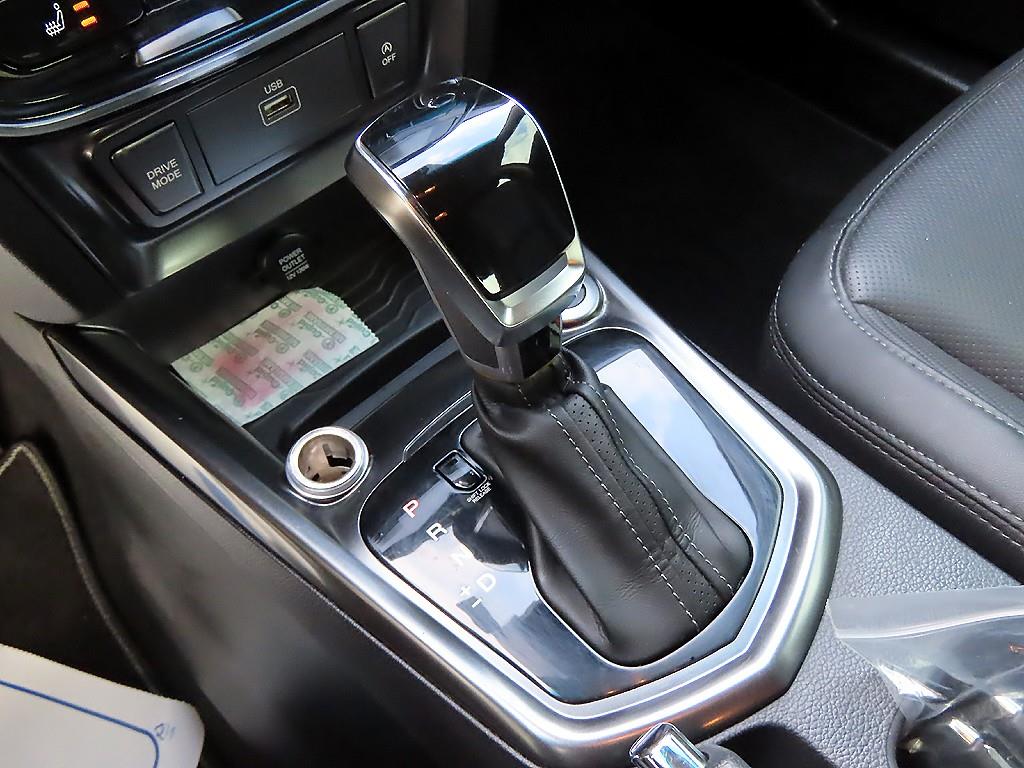 Ssangyong Tivoli - Vista 10