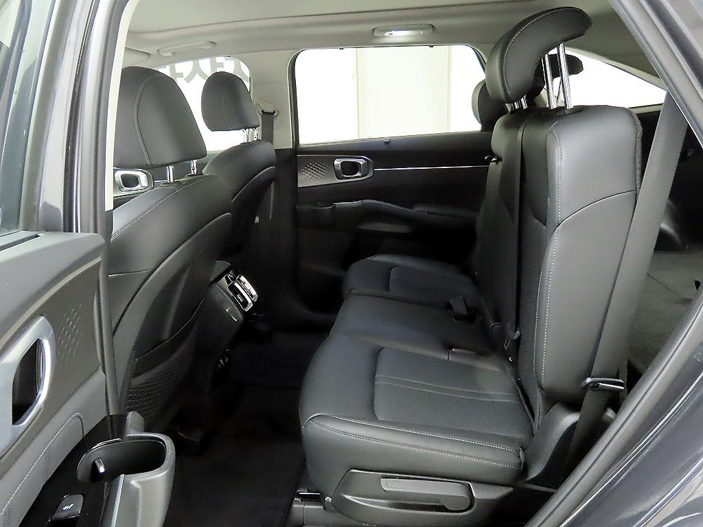 KIA Sorento 2022 Gris - Importación desde Corea - HF Imports Iquique - Foto 15