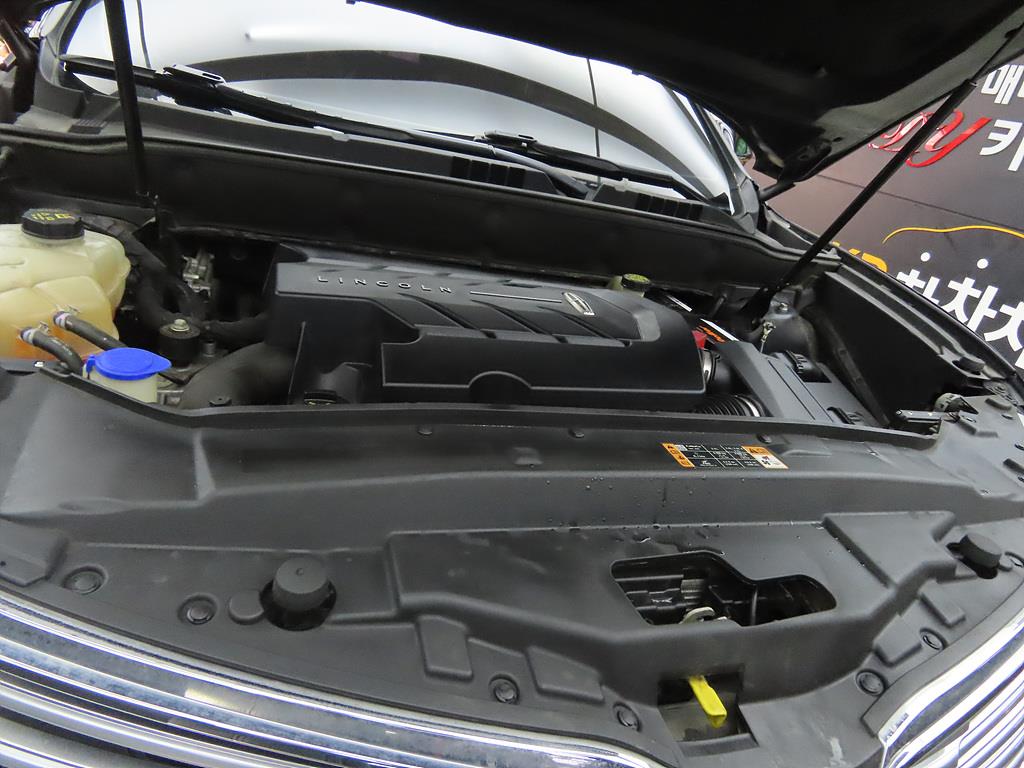 Lincoln MKX 2017 Negro - Importación desde Corea - HF Imports Iquique - Foto 19