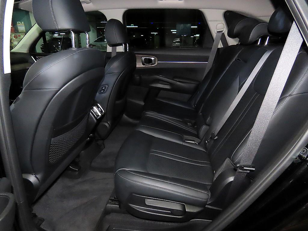 KIA Sorento - Vista 7