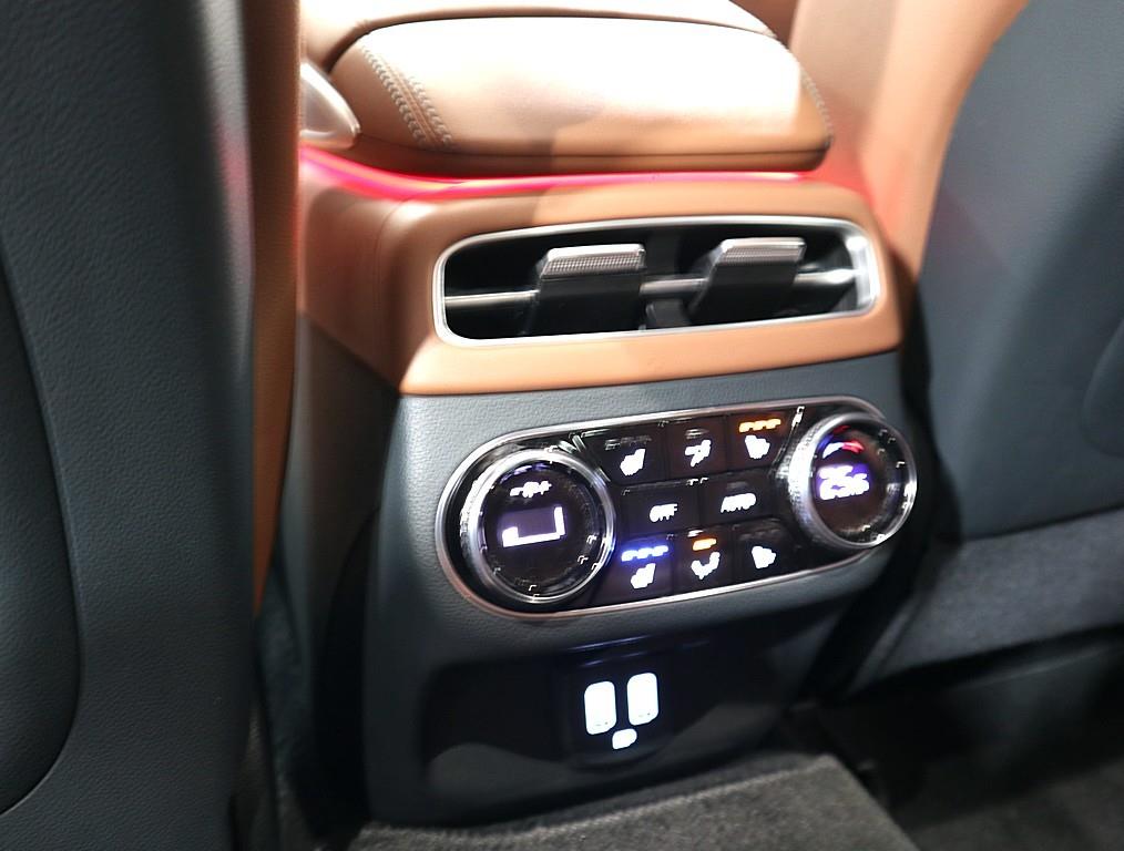 Genesis GV70 2021 Blanco - Importación desde Corea - HF Imports Iquique - Foto 18