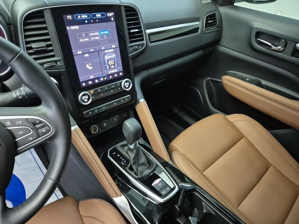 SAMSUNG QM6 - Vista 10